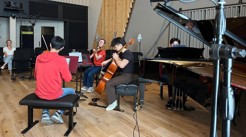 studio-f5